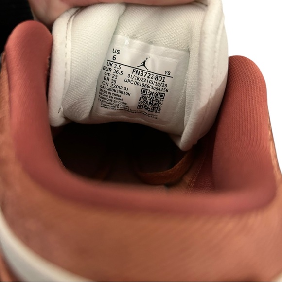 Jordan Pink and White Athletic Shoes Low-Top Womens Size 6 - Picture 6 of 6